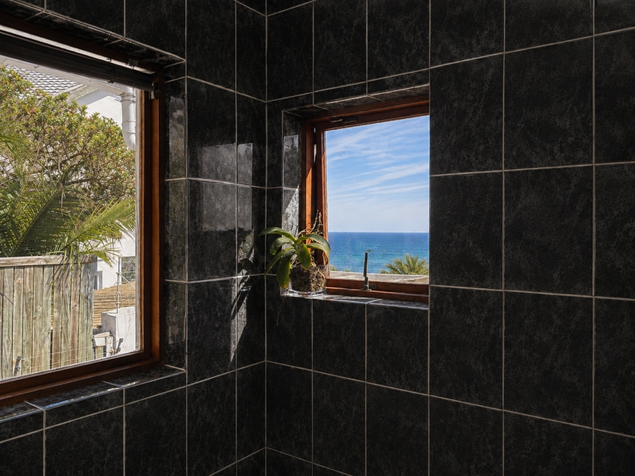 3 Bedroom Property for Sale in Camps Bay Western Cape